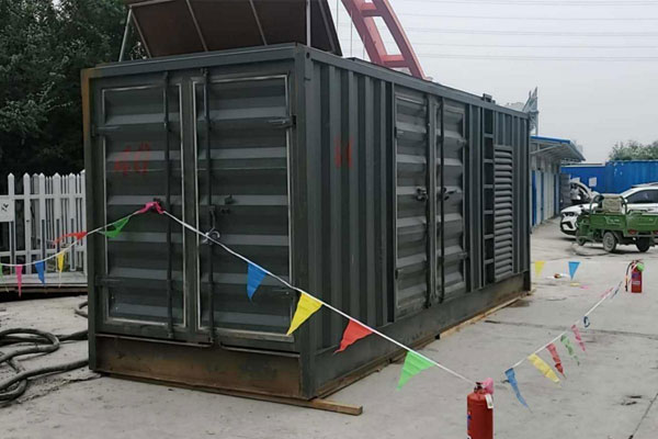 门源发电机租赁空气滤清器多久更换一次？